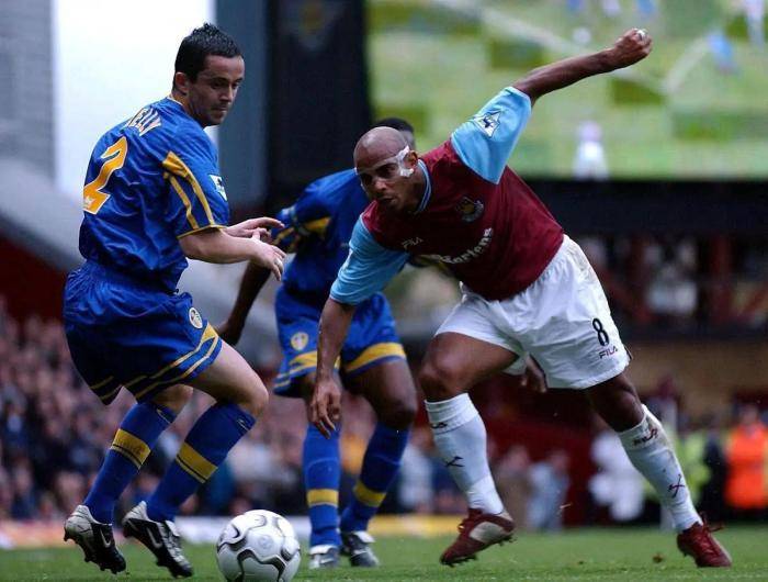 包含莱切斯特城大胜，积分榜上升势头迅猛的词条