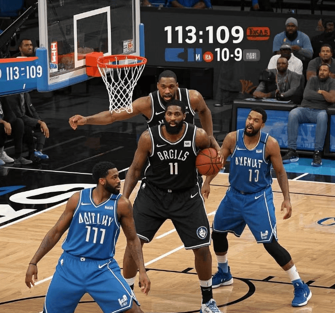 关于篮网队全队发力，合作默契取得胜利的信息