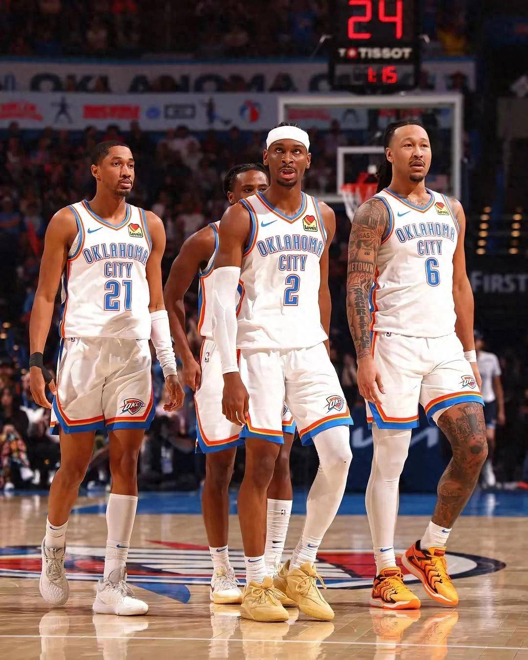 九游体育app-关于勇士三连胜稳居榜首，实力卓绝的信息