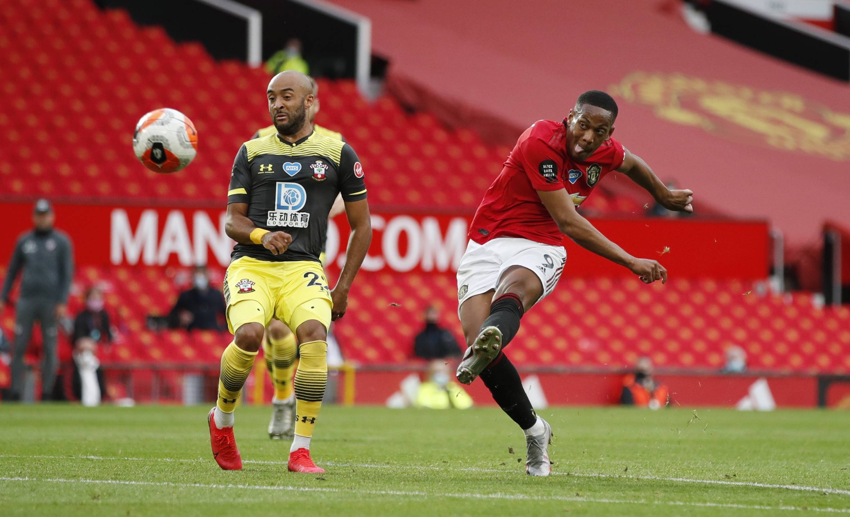 包含马夏尔制造威胁,帮助球队夺得三分的词条 包含马夏尔制造威胁,帮助球队夺得三分的词条