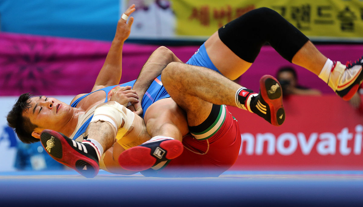 九游体育网页版入口-韩国篮球联赛首轮比赛惊现激烈对抗