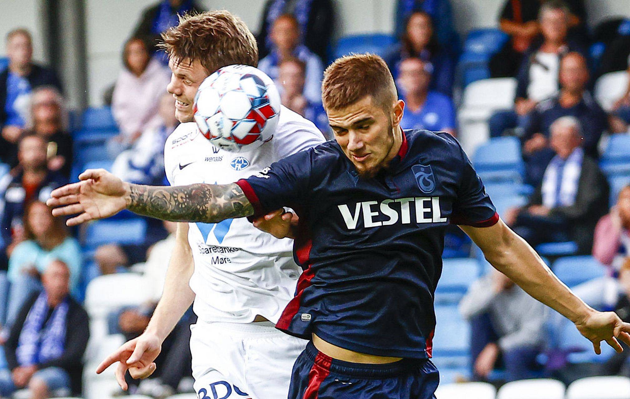 关于挪威队力挫对手，巩固欧锦赛资格的信息