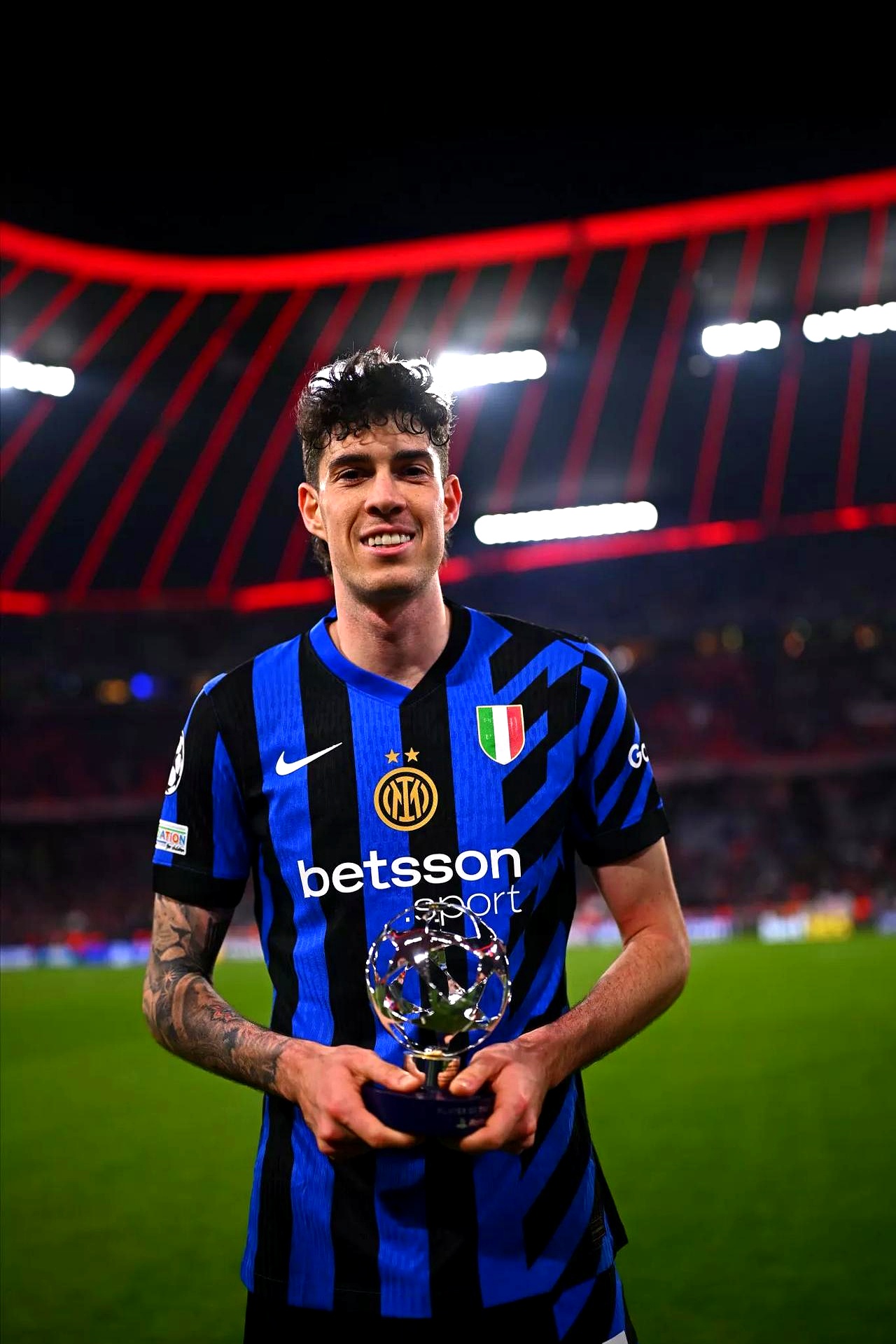 九游体育官方登录入口-包含阿森纳不敌热刺，欧冠资格难望可及的词条