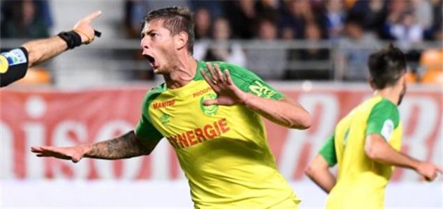 包含南特将对阵甘冈，期待拿下关键三分的词条