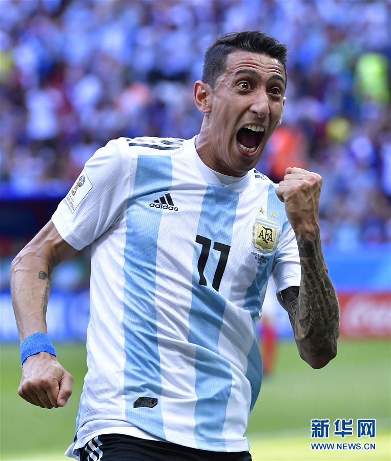 包含牙买加队浴火重生，勇夺四分之一决赛的词条