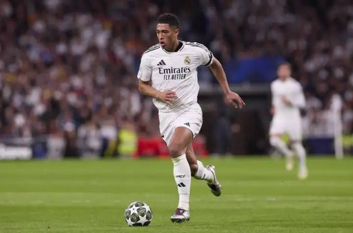 九游体育app下载-皇马中场轮休，球队面临中场困境的简单介绍