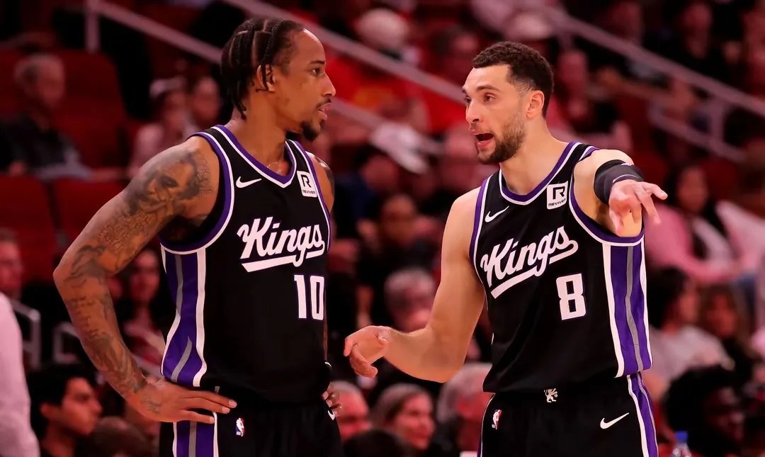 包含马刺客场力克国王,德罗赞接过帕克成老将中锋的词条 包含马刺客场力克国王,德罗赞接过帕克成老将中锋的词条