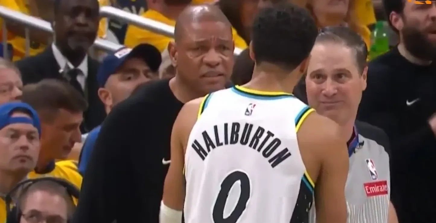 九游体育官网-公鹿队核心球员受伤，遭遇失利的简单介绍